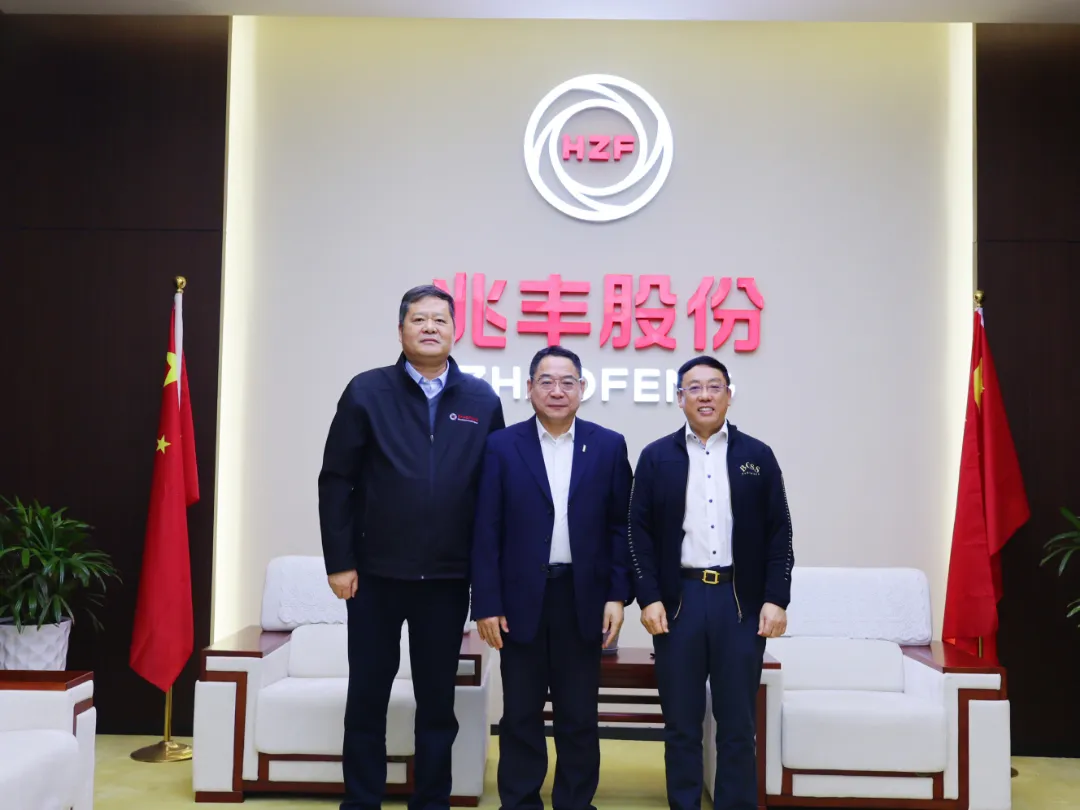 Dr. Zhang Yilin, verkställande direktör för Schaeffler Greater China, besöker Zhaofeng Co., Ltd.